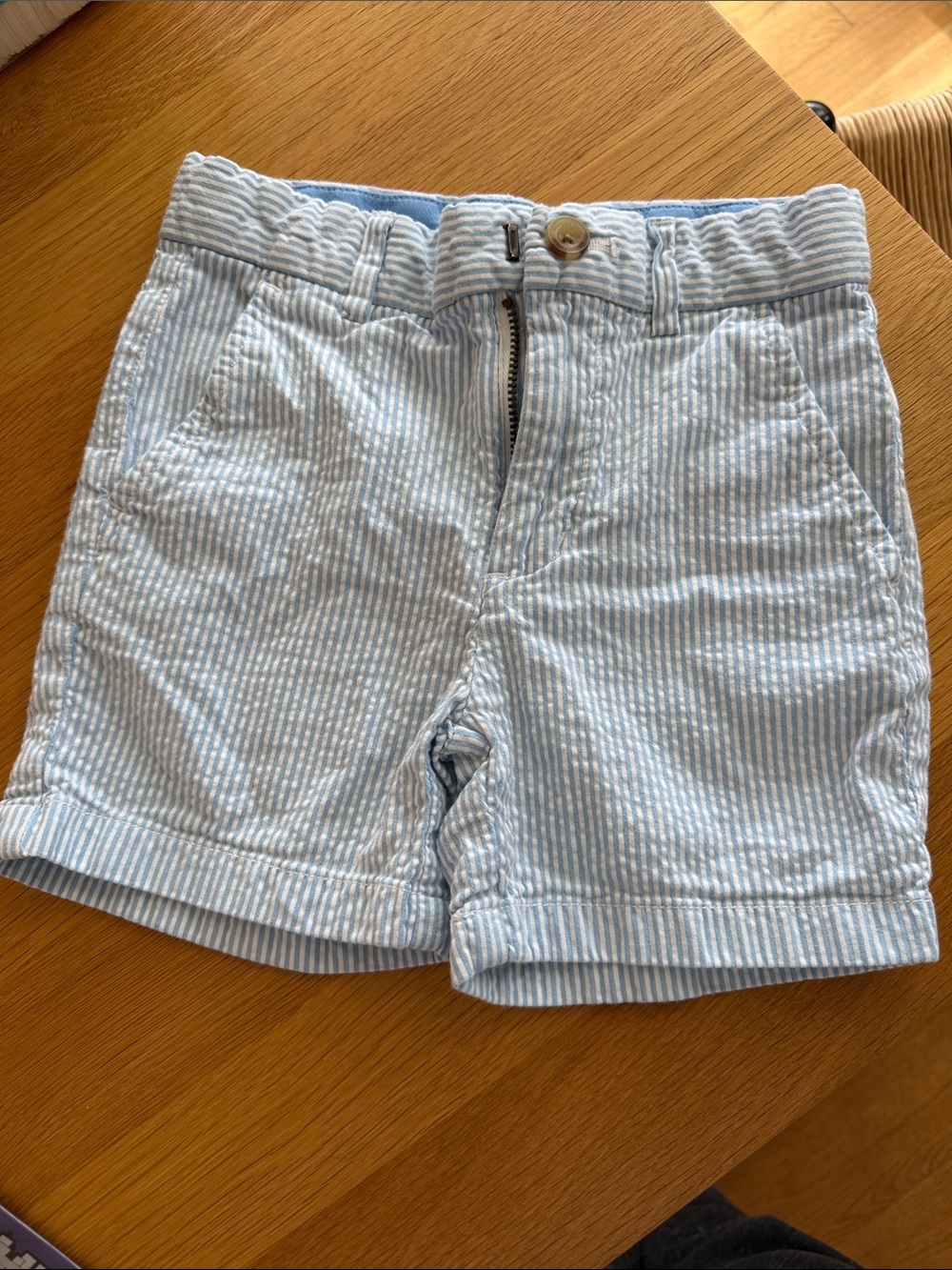 Vineyard Vines 3T Light Blue Striped Seersucker Shorts